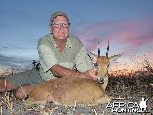 Oribi hunt with Wintershoek Johnny Vivier Safaris