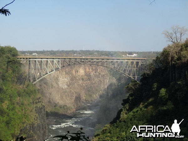 Zambezi R bridge