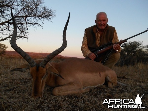 Umdende Clayton Comins Hunting Safaris