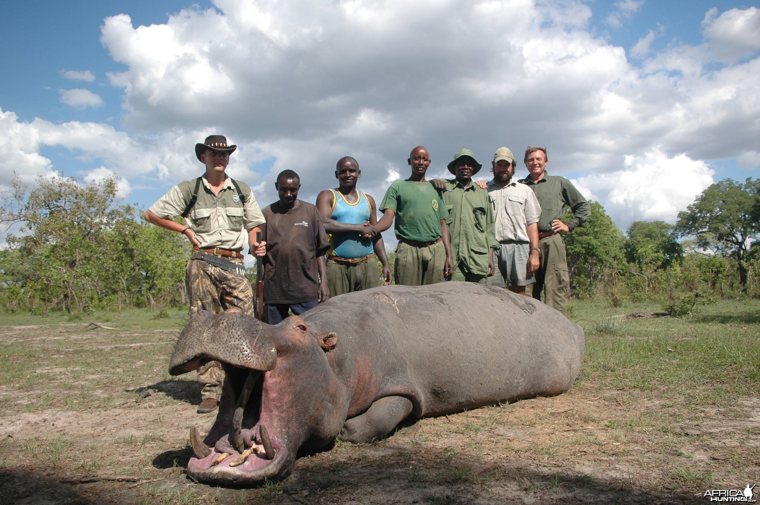 Hunting Hippo - Selous Utunge Lake