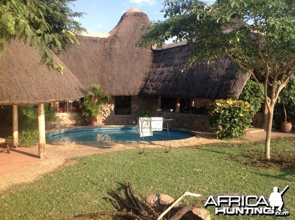 Lake Albert Safaris Lodge