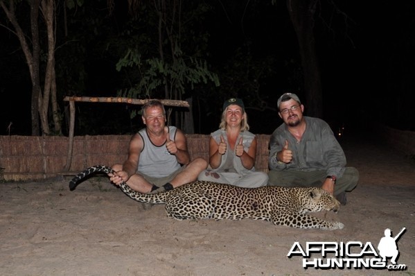 Hunting in the Selous Leopard