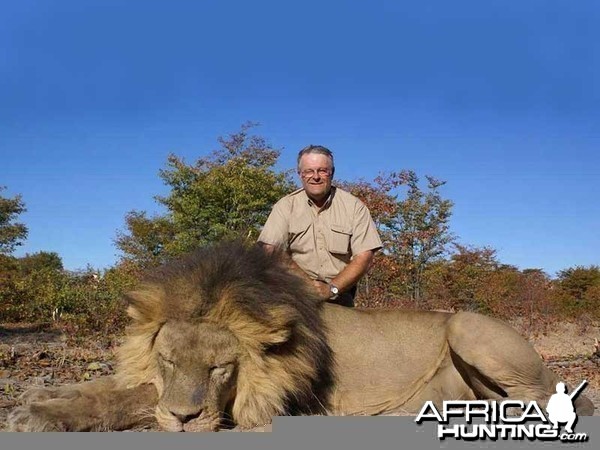 Lion hunted with Johan Calitz Safaris in Botswana