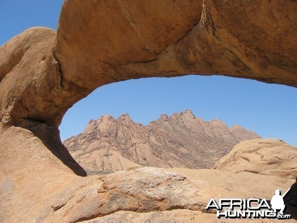 Arch Rock viewing Pondok Mountains