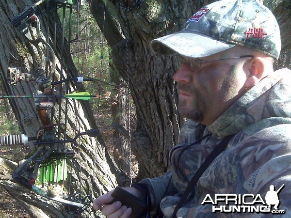 Sitting in my treestand in NY just waiting for a bruiser, US