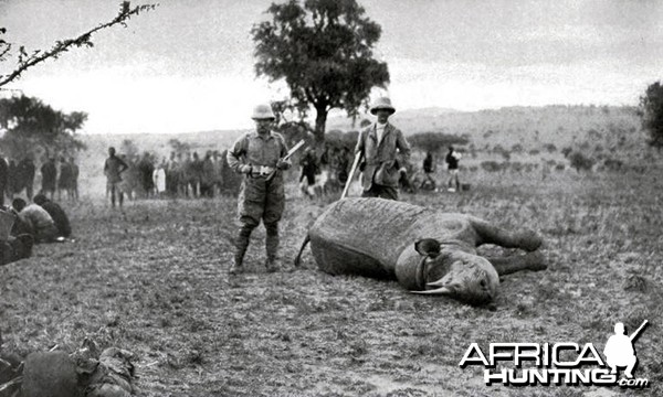 Theodore Roosevelt, Captain Slatter and rhino shot by Mr. Roosevelt at Kili