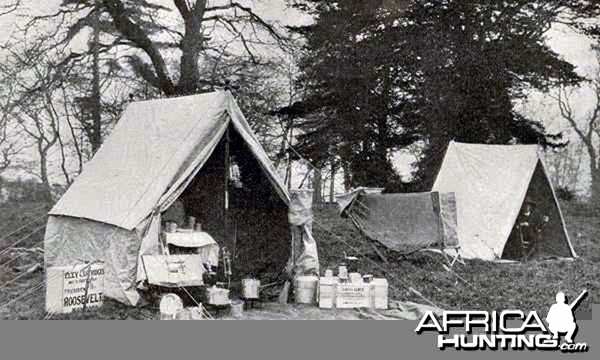 Theodore Roosevelt, the camping ground at Wapiti Plains in East Africa, Ken