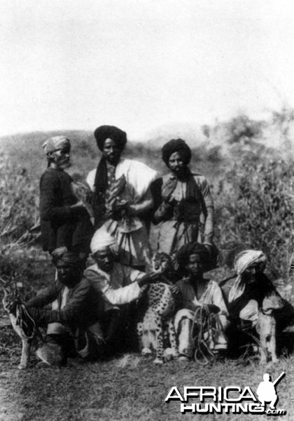 A Hunting Party of Hawks, Two Caracals and a Cheetah, 1920