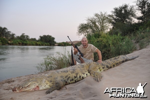 Croc Hunt -Lindenhof Safaris