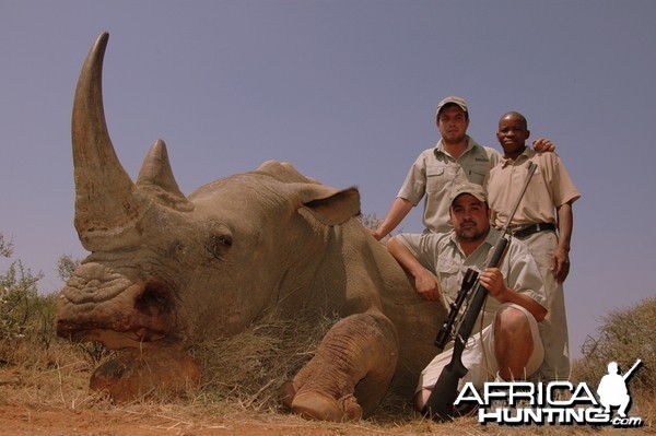 White Rhino hunted with Hartzview Hunting Safaris