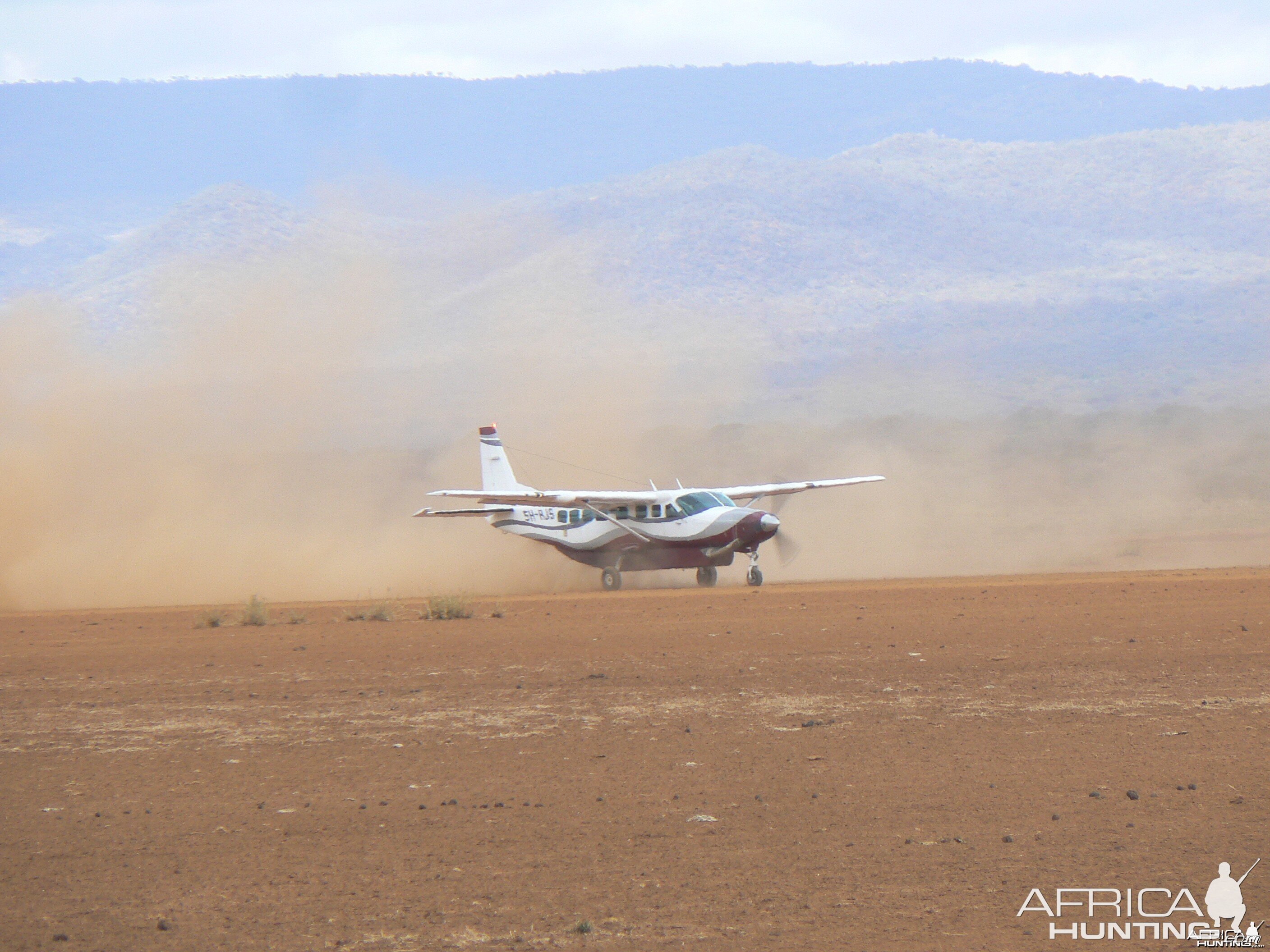 Bush plane Tanzania