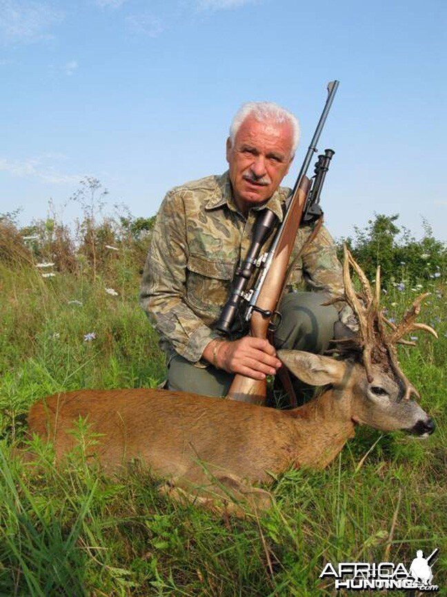 Hunting Roe Deer - New SCI World Record Atypical Roe Deer