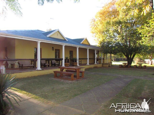 Main Lodge of Roydon Private Nature Reserve in Queenstown SA