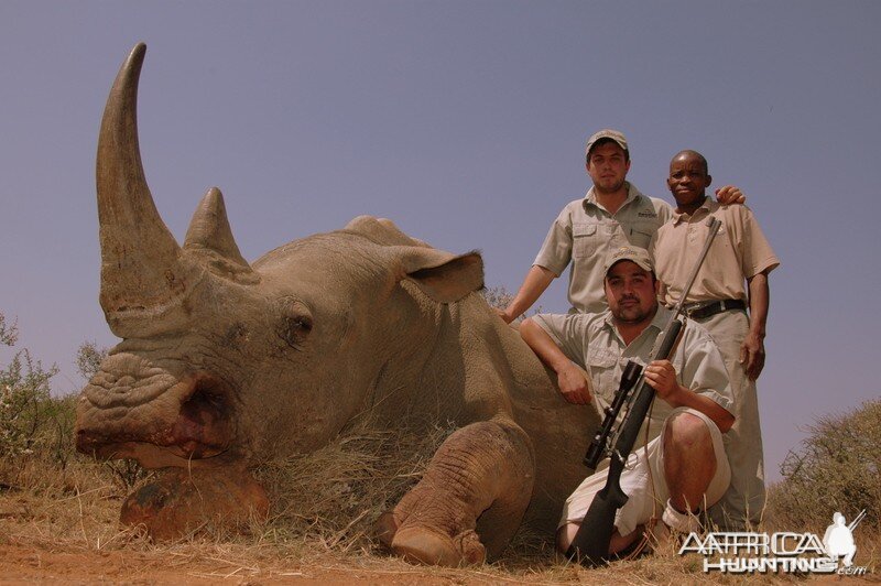 White Rhino hunted with Hartzview Hunting Safaris