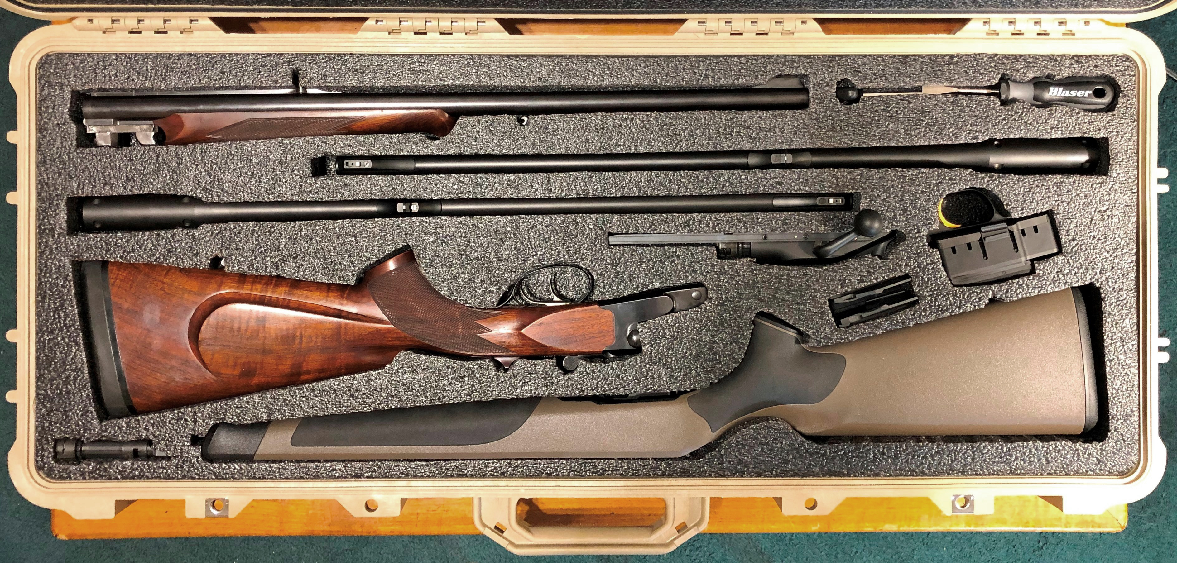 Blaser R8 & 2 barrels + with Krieghoff .470 in Pelican 1700.jpg