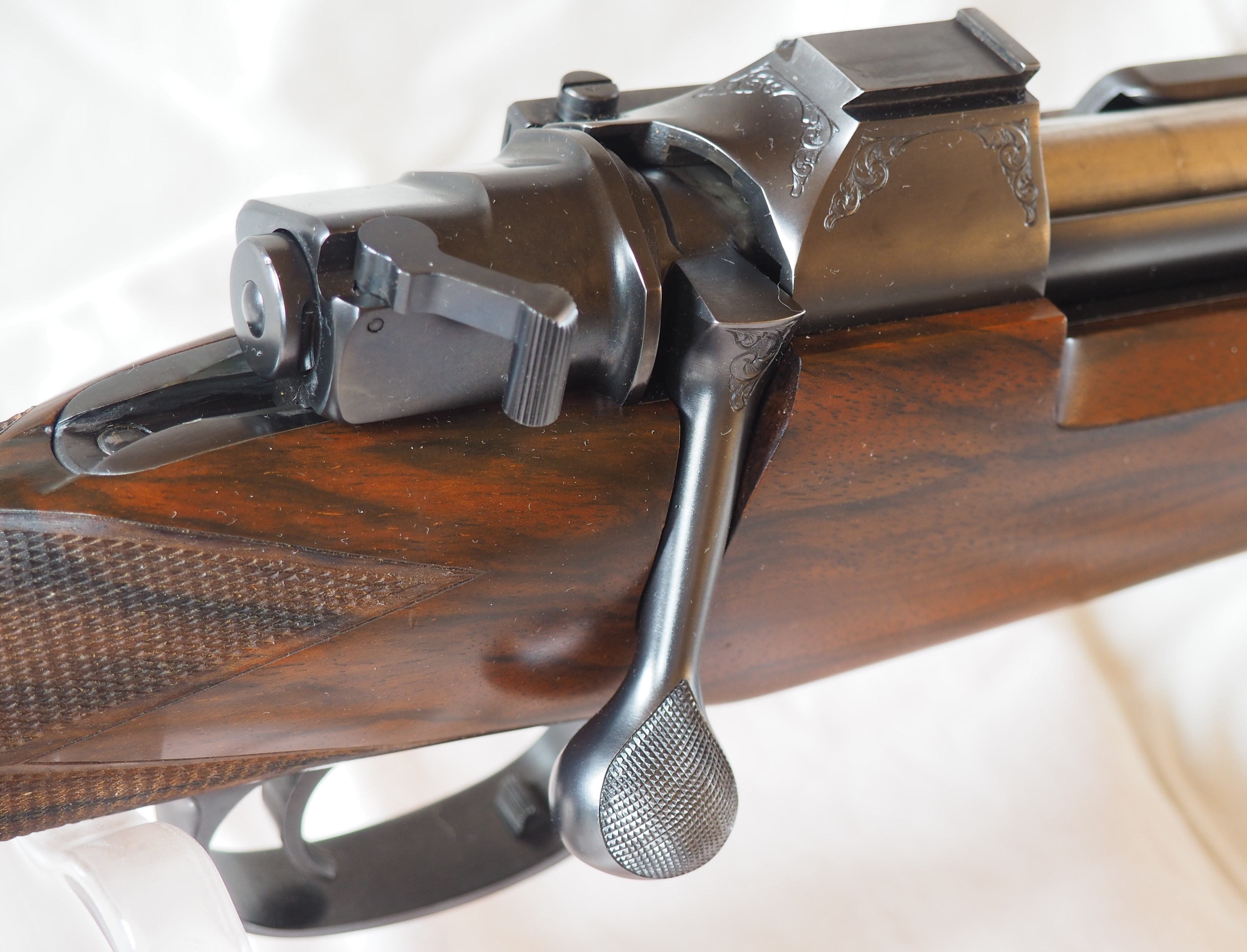 Bolt handle detail.jpg
