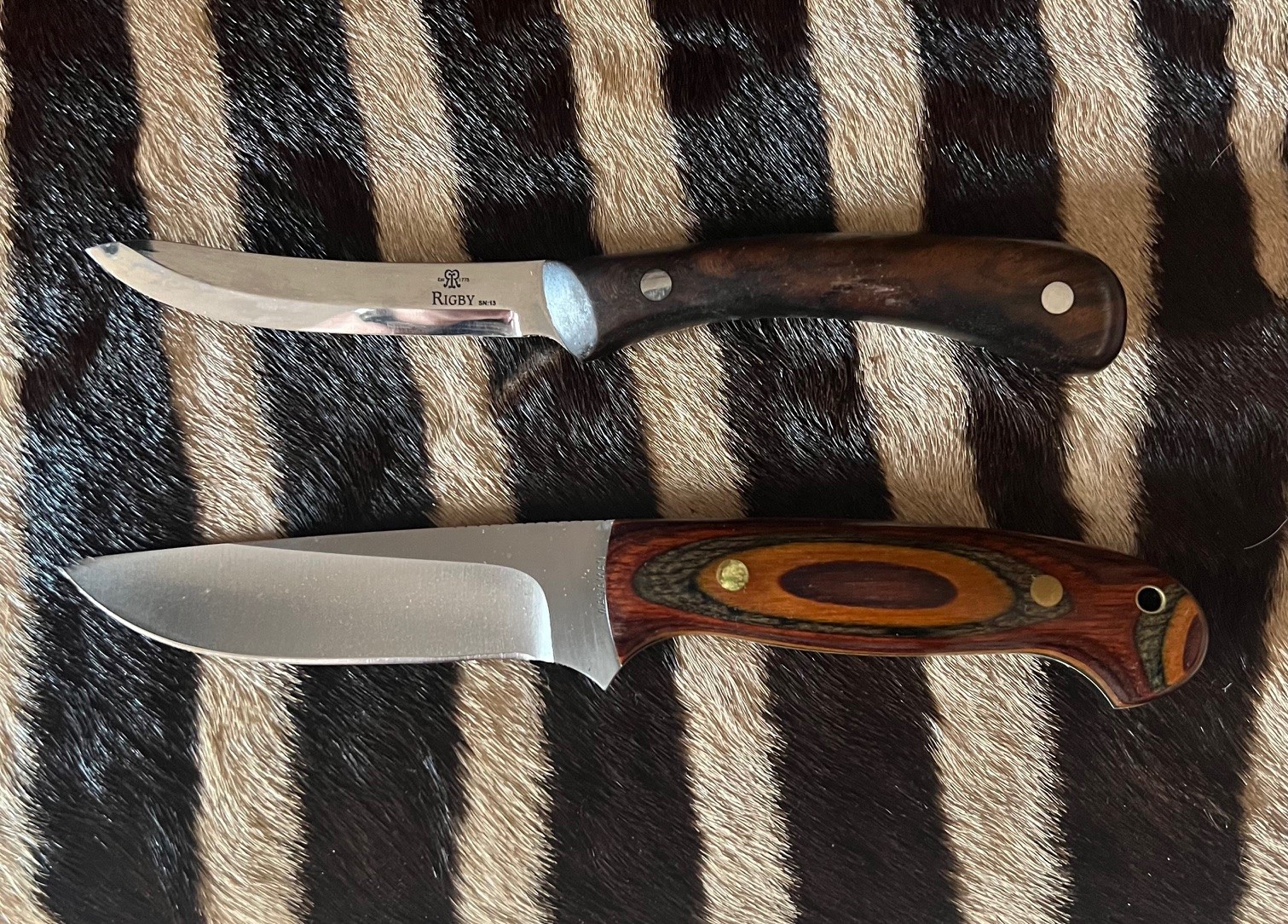 cuchillos de caza.jpg