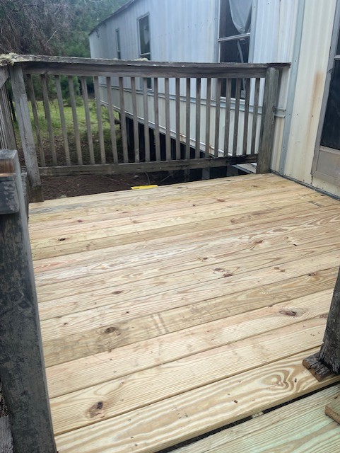 deck.jpg