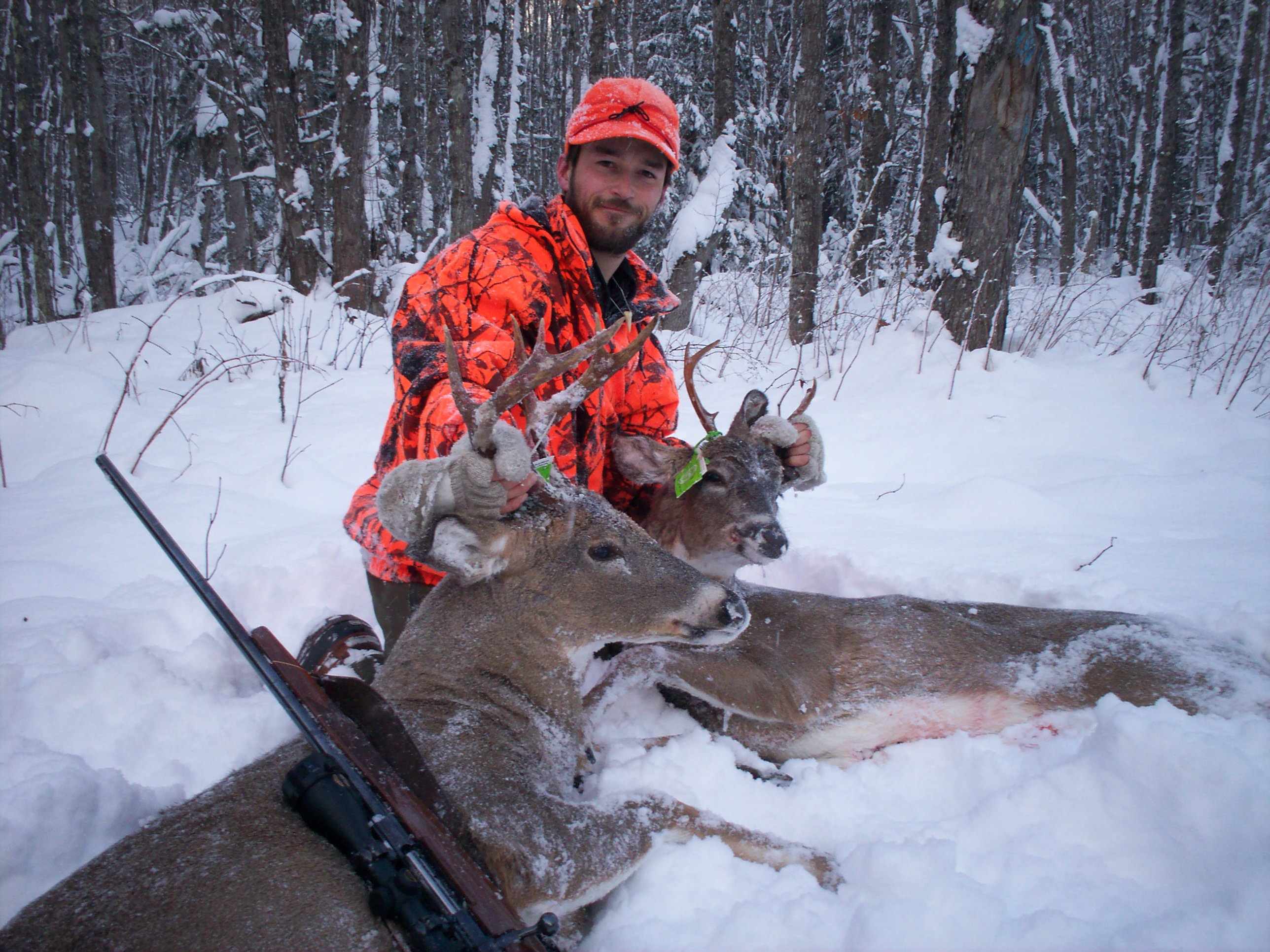 deer hunting 2.JPG