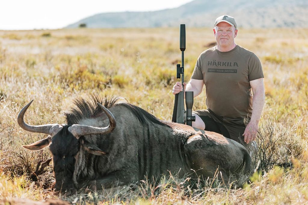 Hunting-Blue-Wildebeest-in-South-Africa8.jpg
