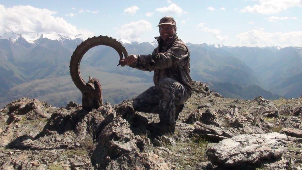 Ibex in Kazakhstan  on the border of China.jpg