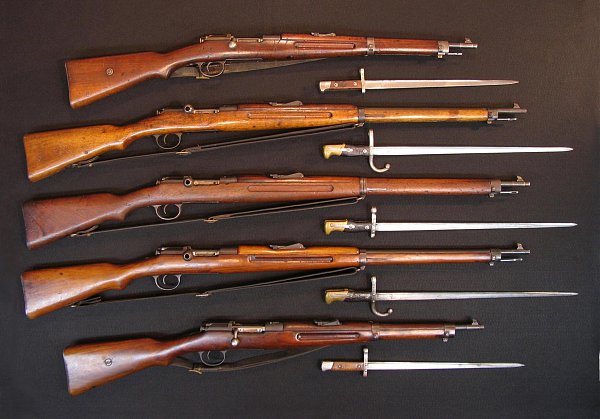 MS Greek Mannlicher-Schoenaur Rifles and Carbines 02.jpg