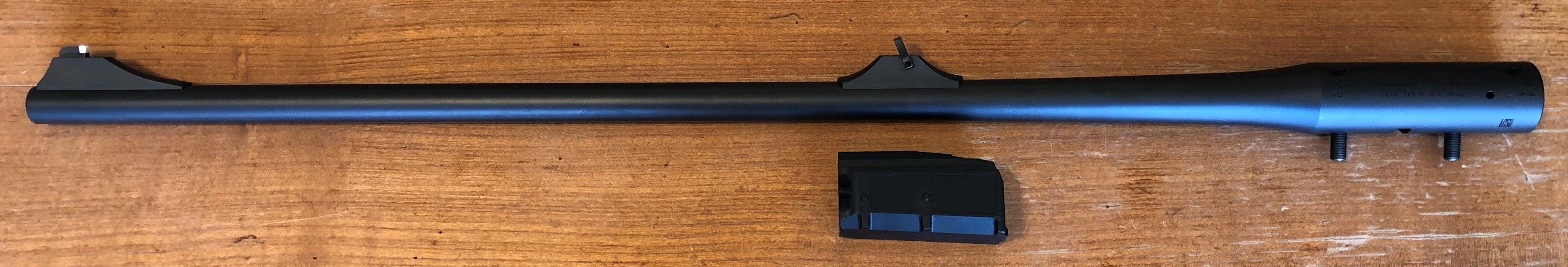 R8 .375 H&H standard barrel & insert.jpg