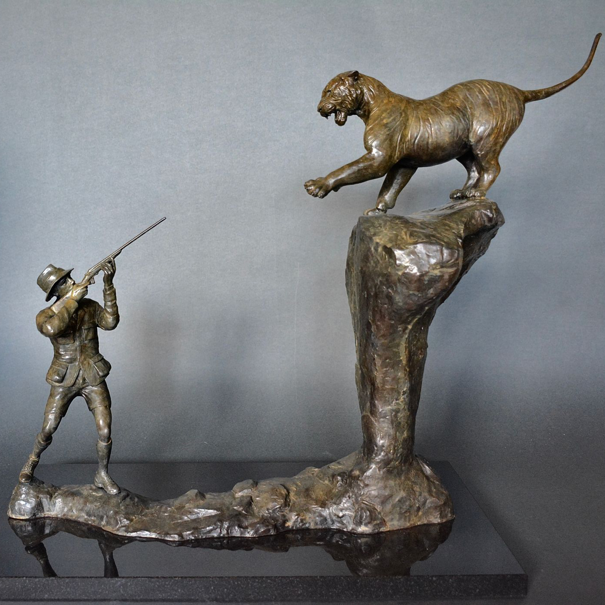 rigby-hunter-statue-1.jpg