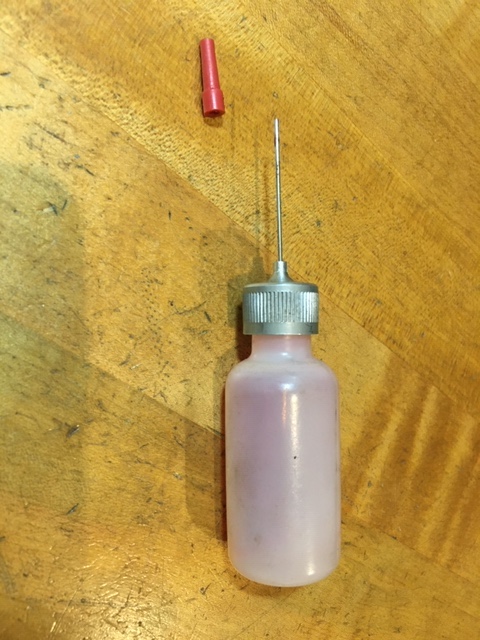 tiny straw oiler.JPG