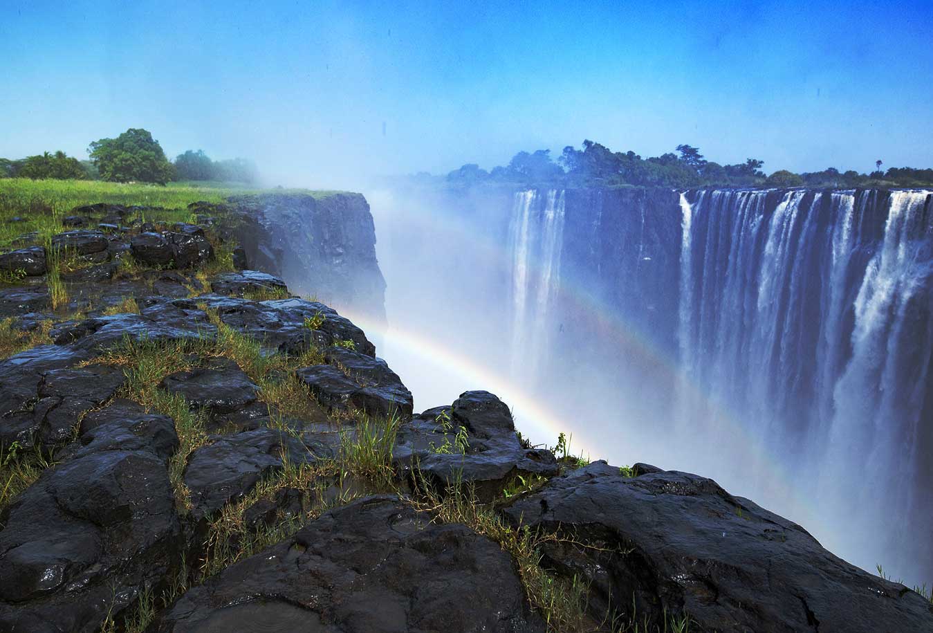 Victoria-Falls.jpg