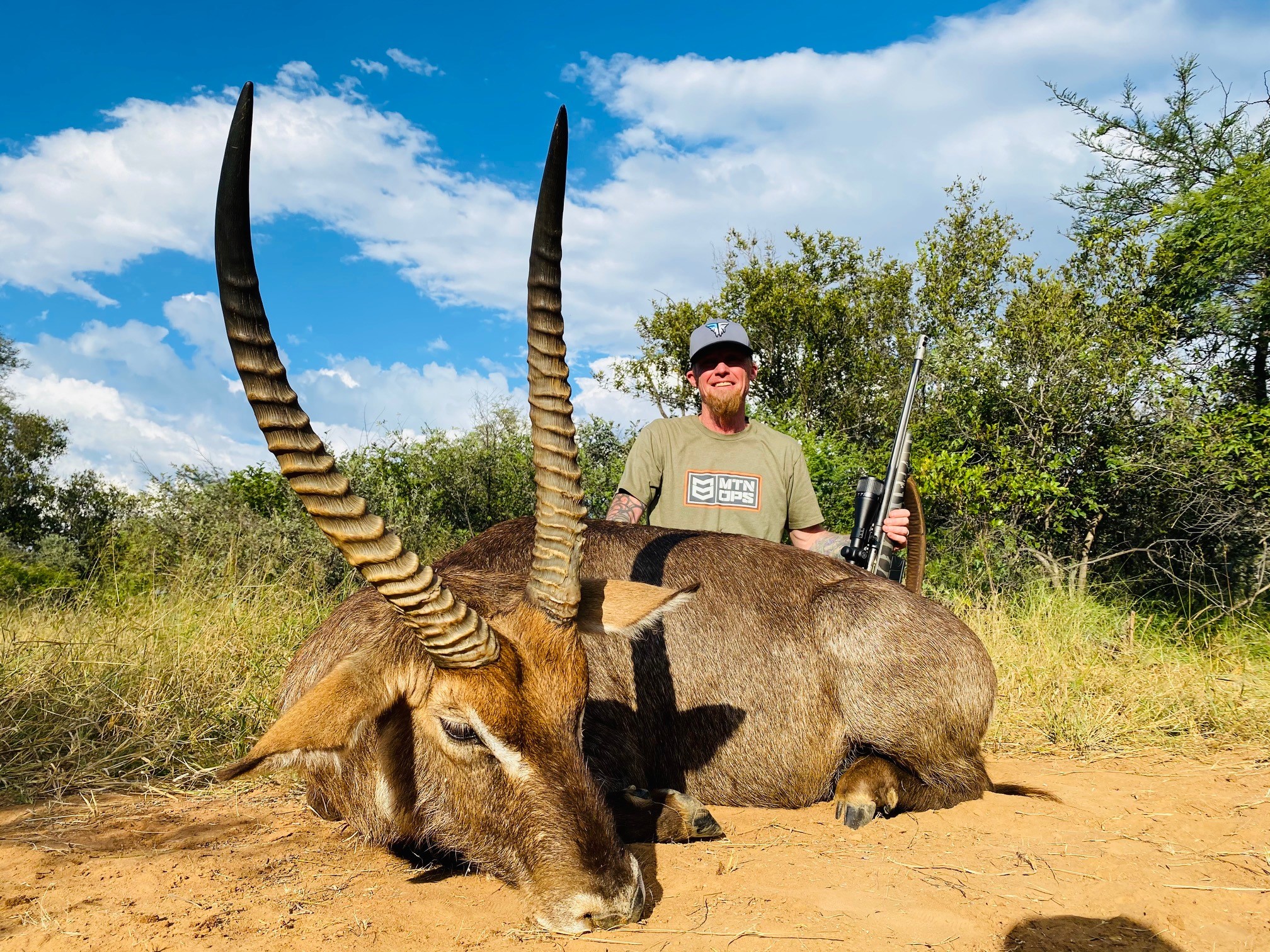 Waterbuck 2.jpg