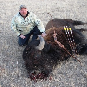 Bowhunting Buffalo / Bison