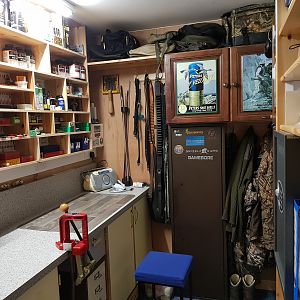 Reloading Room