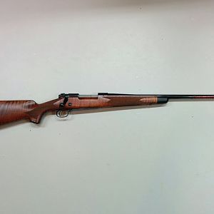 Winchester Supergrade M70 Rifle in 30-06