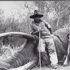 Hunting Elephany in Kenya