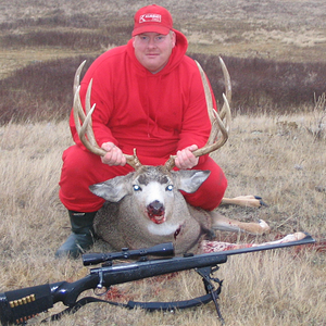 Canada Hunt Mule Deer