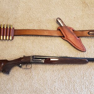 Murray leather ammo holder on a Tucker gun leather "Ranger" style belt & Double Rifle