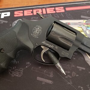 Smith & Wesson 360J .38 Special Revolver