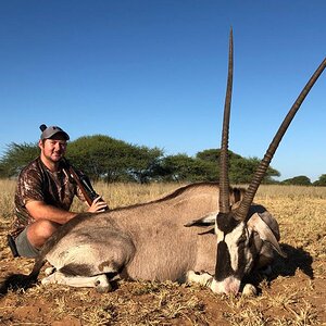 Hunt Gemsbok in South Africa