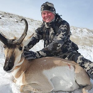 Hunting Pronghorn