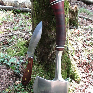 Grohmann No 1 Knife & Axe