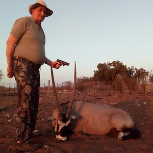 Hunting Gemsbok with 9MM Handgun