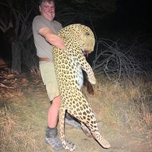 Leopard Hunting Namibia