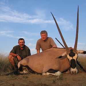 Hunting Gemsbok