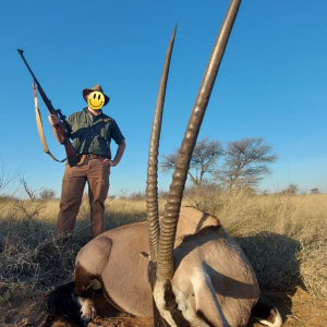 35 Inch Gemsbok Hunt Kalahari South Africa