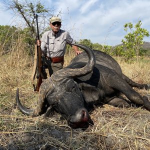 Buffalo Hunting Lukwati Tanzania