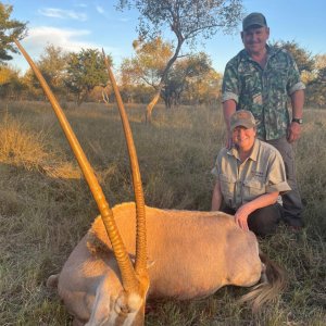 Golden Oryx Hunt South Africa