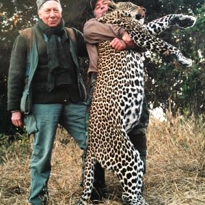 189 Pound Leopard Hunt Monduli Masailand