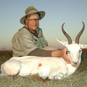 Hunting White Springbuck with Wintershoek Johnny Vivier Safaris in SA