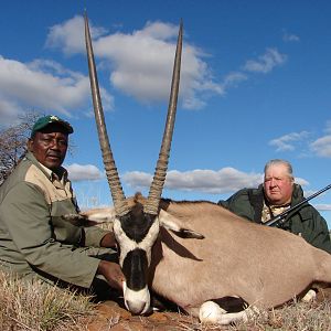 Hunting Gemsbuck with Wintershoek Johnny Vivier Safaris in SA